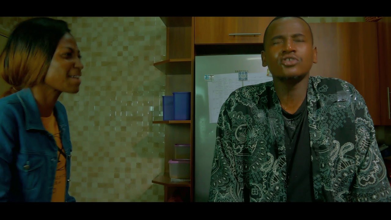 JR (New Joint) – Dói (Vídeo)