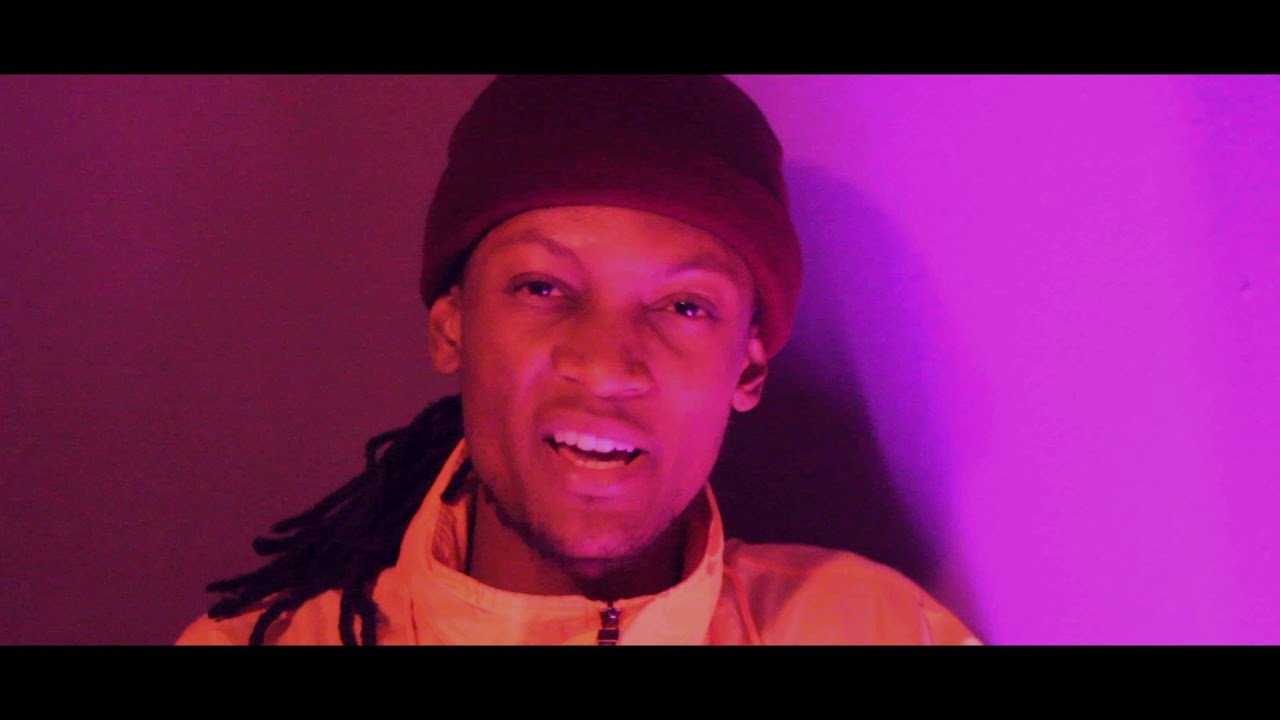 Towshiro – Kicks (Vídeo)