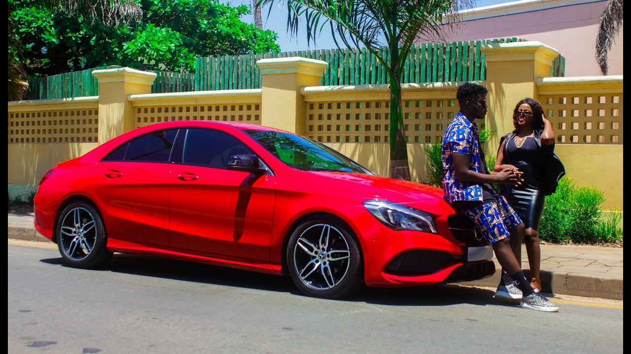 Youngg Ricardo – Chega Perto (feat. Hot Blaze) (Vídeo)