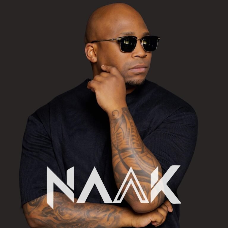 NAAK – Feeling my way out NAAK – Feeling my way out