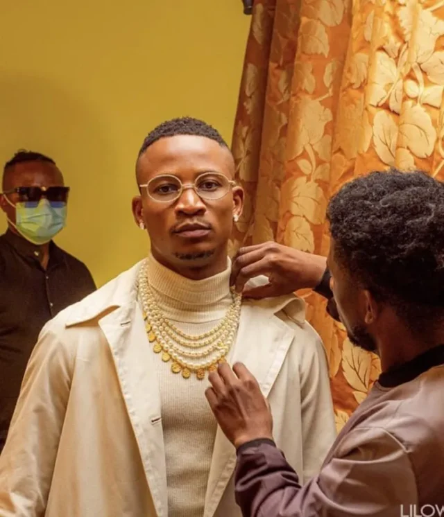 LW BLIGGAH – NETFLX